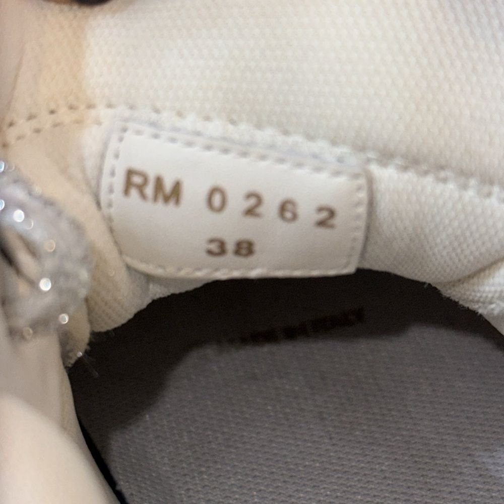 New CELINE CT 06 CT-06 HIGH TOP SNEAKER in CALFSKIN Size 38/ US 8 Luxury - Picture 10 of 12